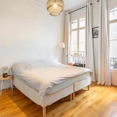 Modern, Spacious Facing The Arc De Triomphe Appartamento Parigi